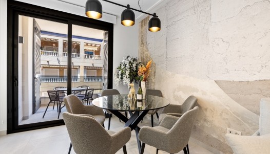 Apartment - Resale - Torrevieja - CBE02-251