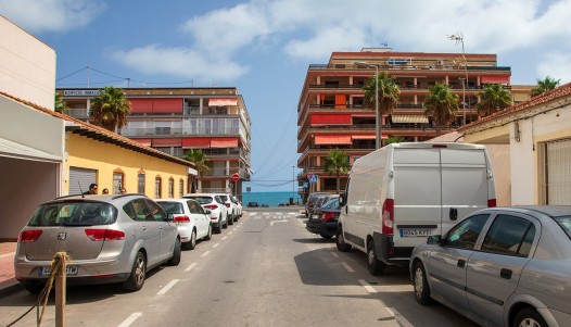 Apartment - Revente - Torrevieja - Playa de los Náufragos