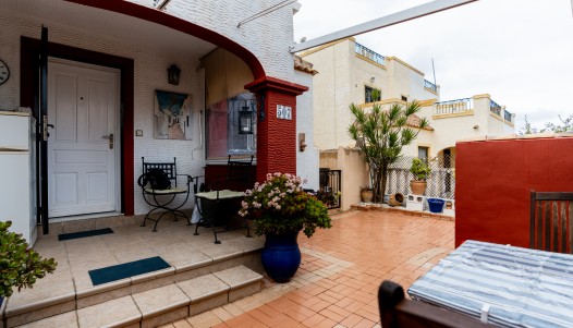 Bungalow - Revente - Torrevieja - CBE02-054