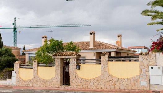 Chalet independiente  - Segunda mano - Busot - cbe02-126