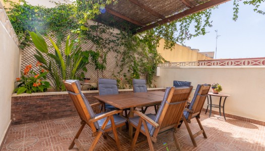 Chalet independiente  - Segunda mano - Torrevieja - CBE02-010