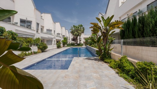 Duplex - Resale - La Veleta - CBE02-238