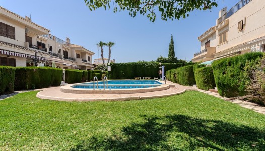 Kamienica - Rynek wtórny - Orihuela Costa - CBE02-254