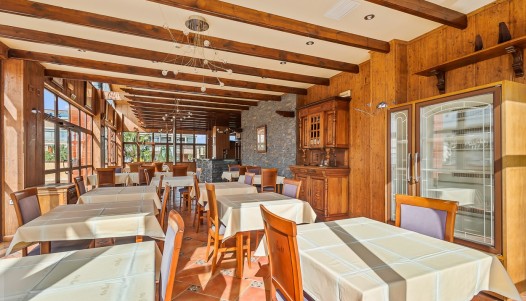 Kommersiell - Resale - Los Dolses - Los Dolses