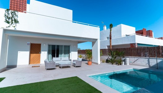 Villa - Nouvelle construction - Pilar de la Horadada - CBE01-070