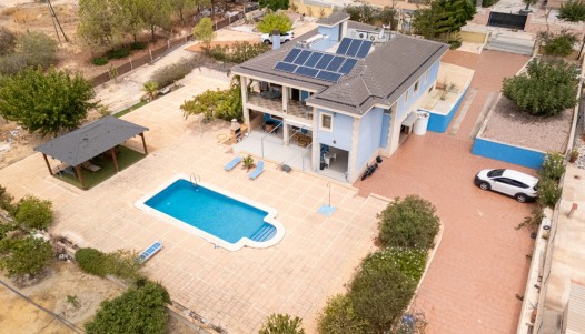 Villa - Resale - Alicante - CBE02-273