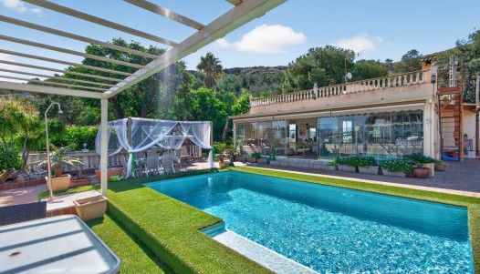 Villa - Resale - Orihuela - Orihuela Center