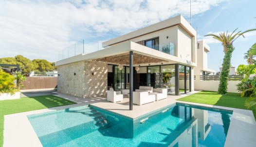 Villa - Revente - Torrevieja - CBE02-200