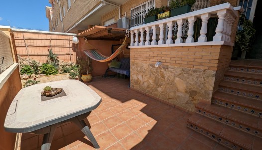 Villa / Semi-detached - Resale - Novelda - NV-42381