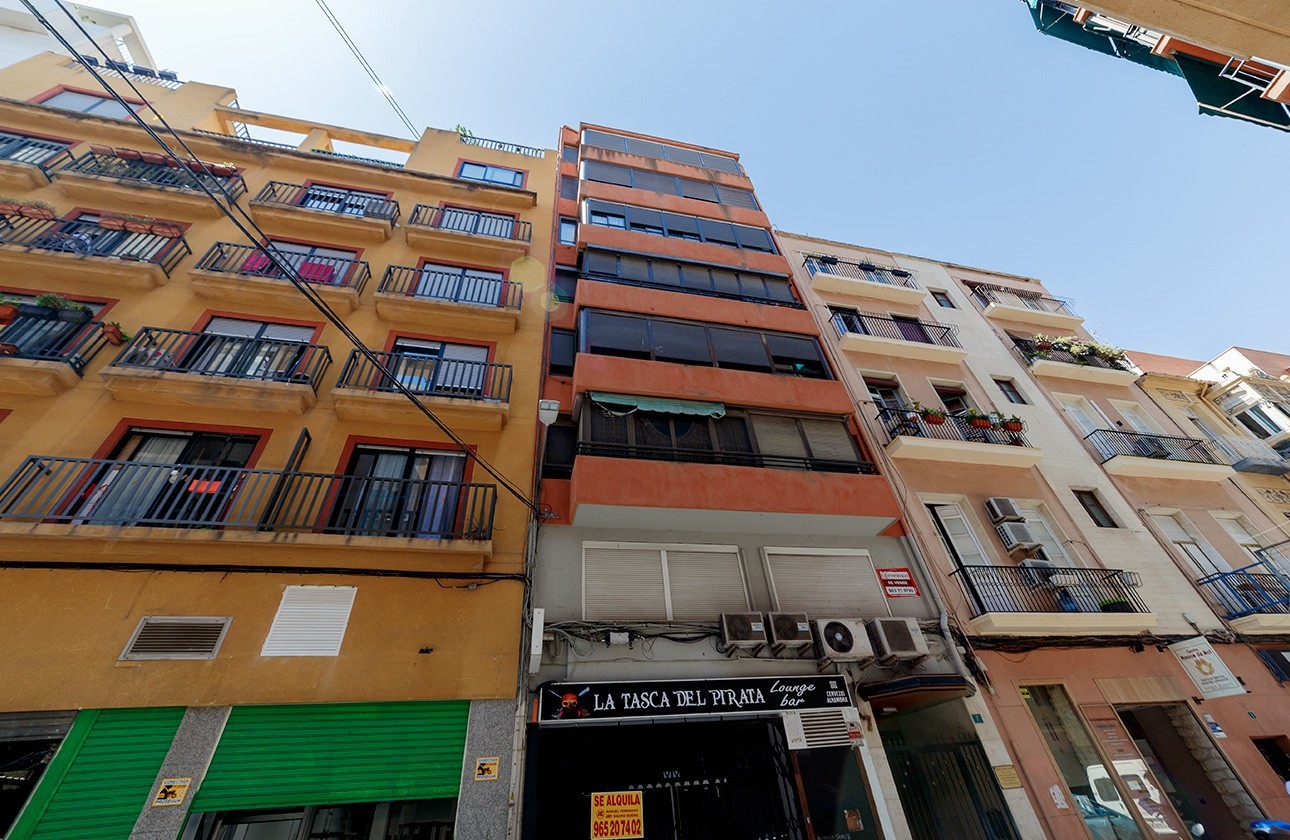 Resale - Lägenhet - Alicante