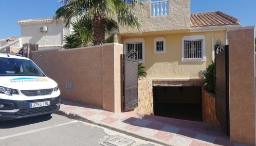 Resale - Villa - Gran Alacant - Monte y Mar Bajo