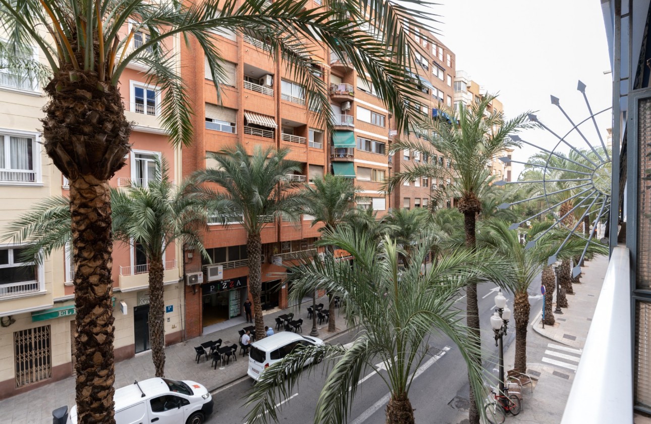 Segunda mano - Apartamento - Alicante