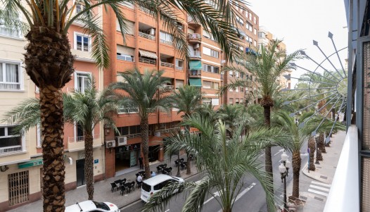 Segunda mano - Apartamento - Alicante
