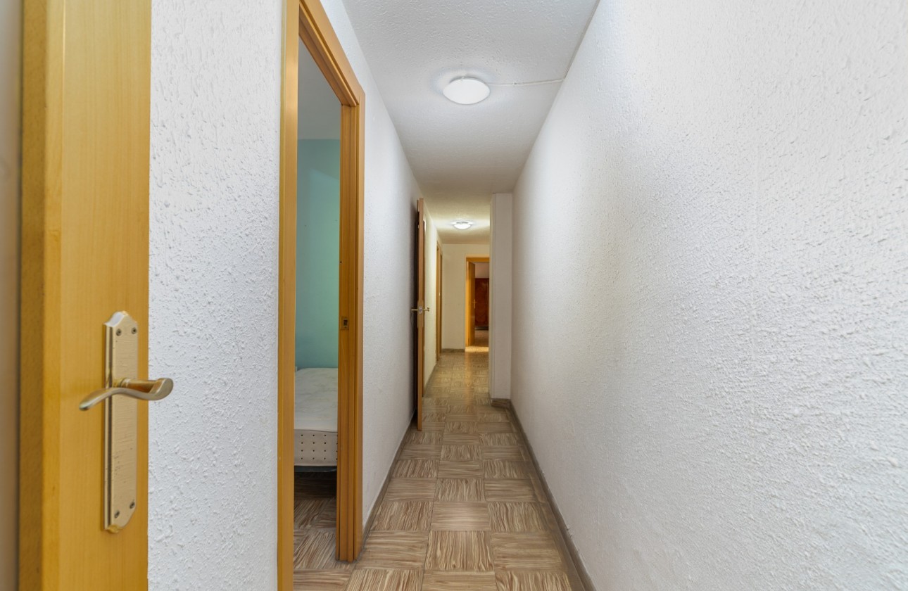 Segunda mano - Apartamento - Alicante