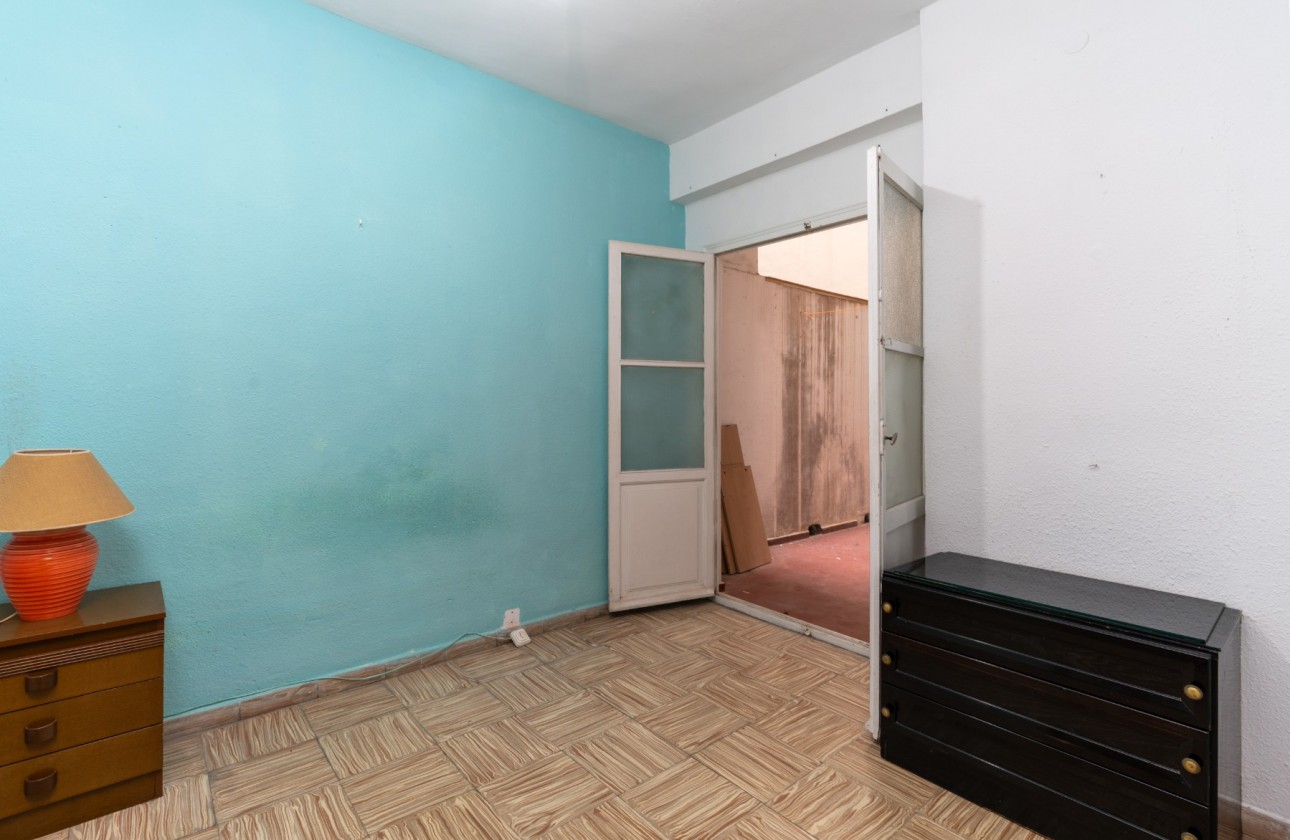 Segunda mano - Apartamento - Alicante