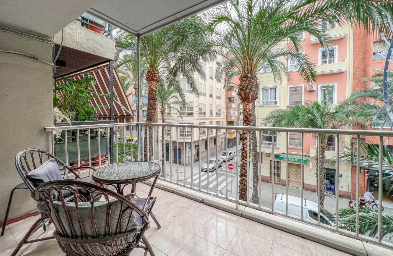 Segunda mano - Apartamento - Alicante