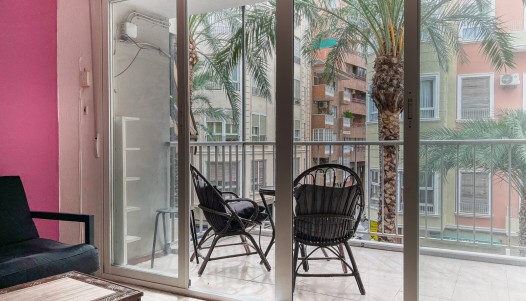 Segunda mano - Apartamento - Alicante