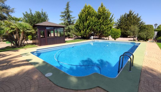 Brukte Boliger - Villa - Elda