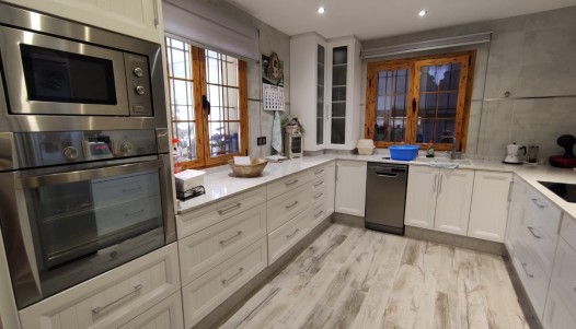 Brukte Boliger - Villa - Elda