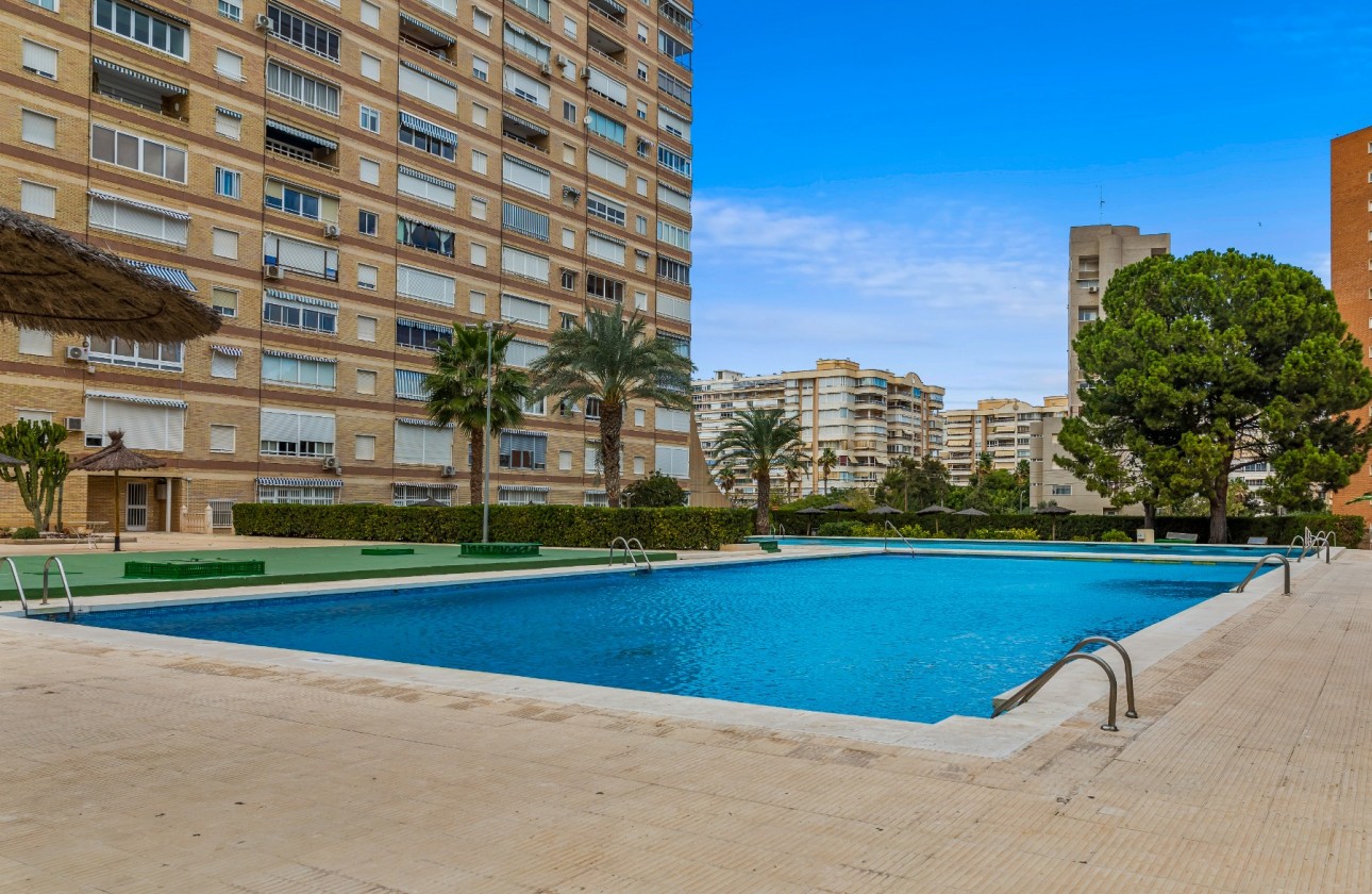 Revente - Apartment - Playa San Juan