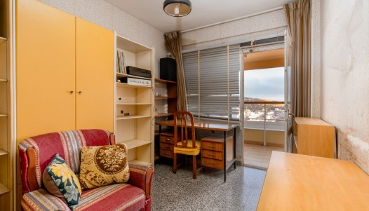 Revente - Apartment - Alicante - Centre