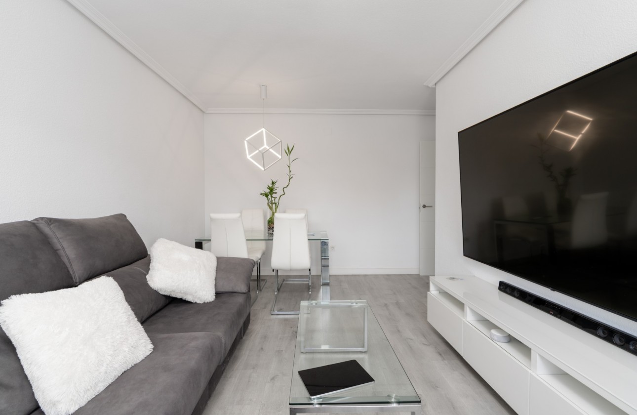 Segunda mano - Apartamento - Alicante - Centro