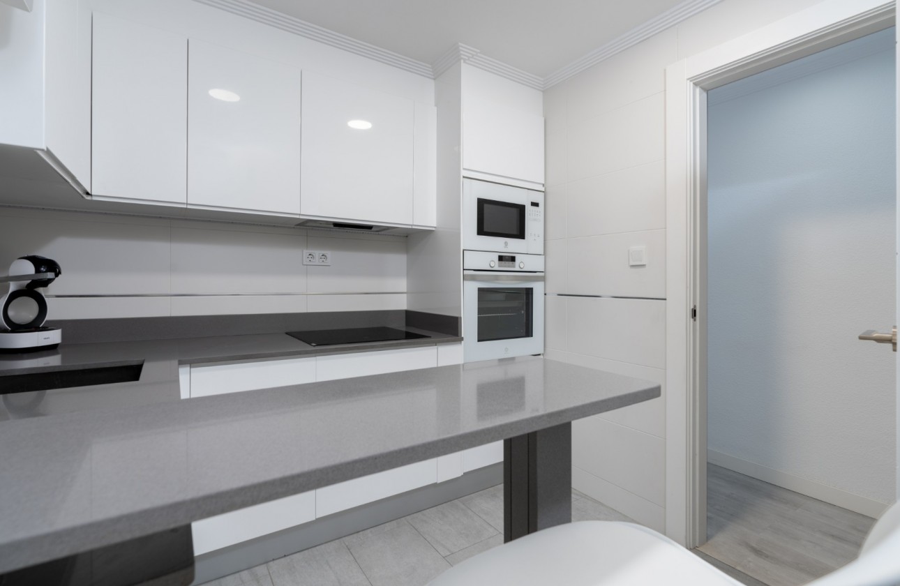 Segunda mano - Apartamento - Alicante - Centro