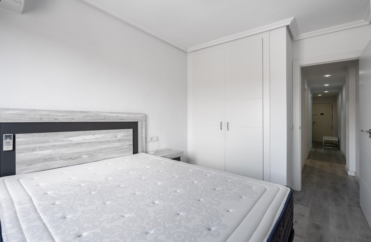 Segunda mano - Apartamento - Alicante - Centro