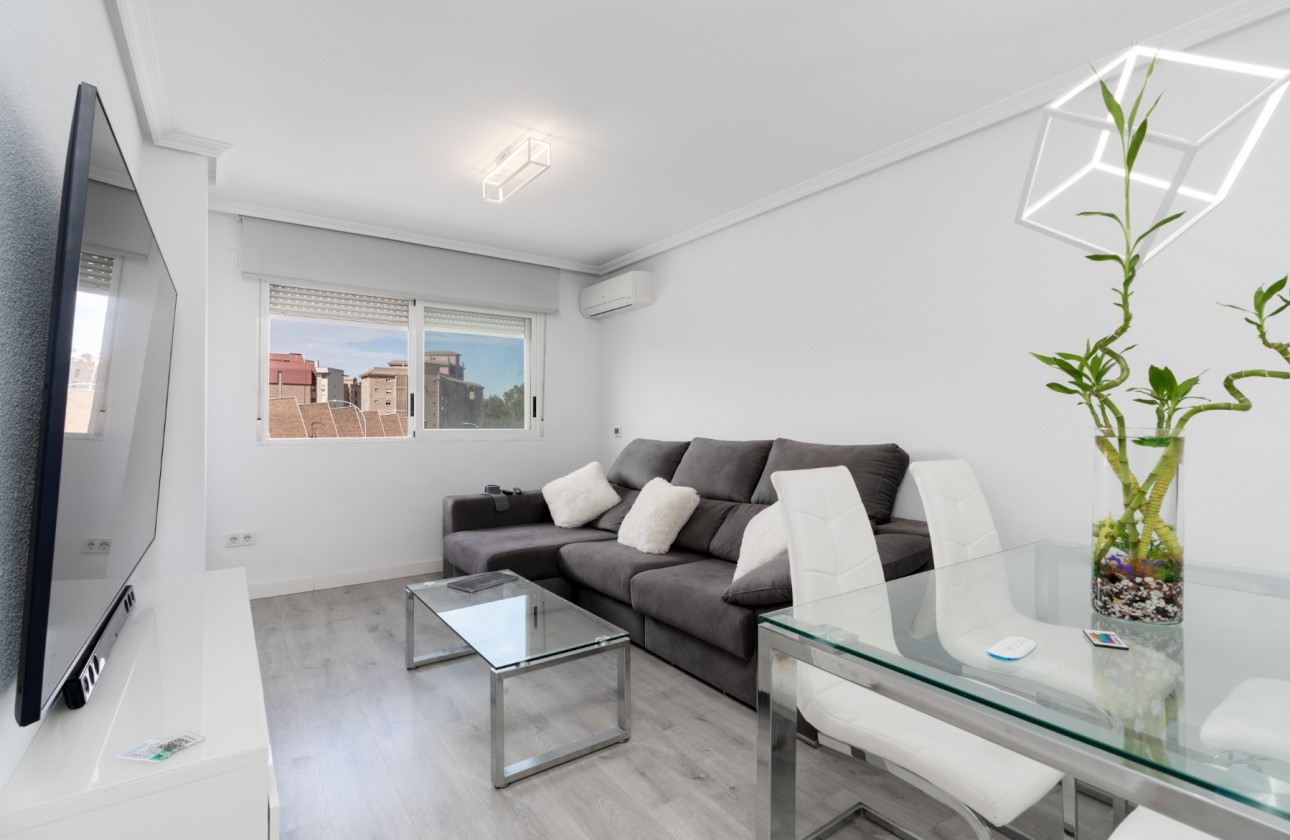 Segunda mano - Apartamento - Alicante - Centro