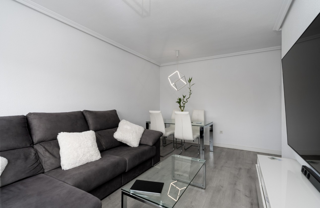 Segunda mano - Apartamento - Alicante - Centro