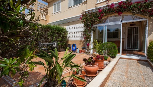 Resale - Townhouse - Zeniamar  - Zeniamar Shopping Centre