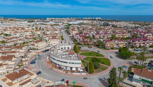 Sprzedaż - Kamienica - Zeniamar  - Centrum handlowe Zeniamar