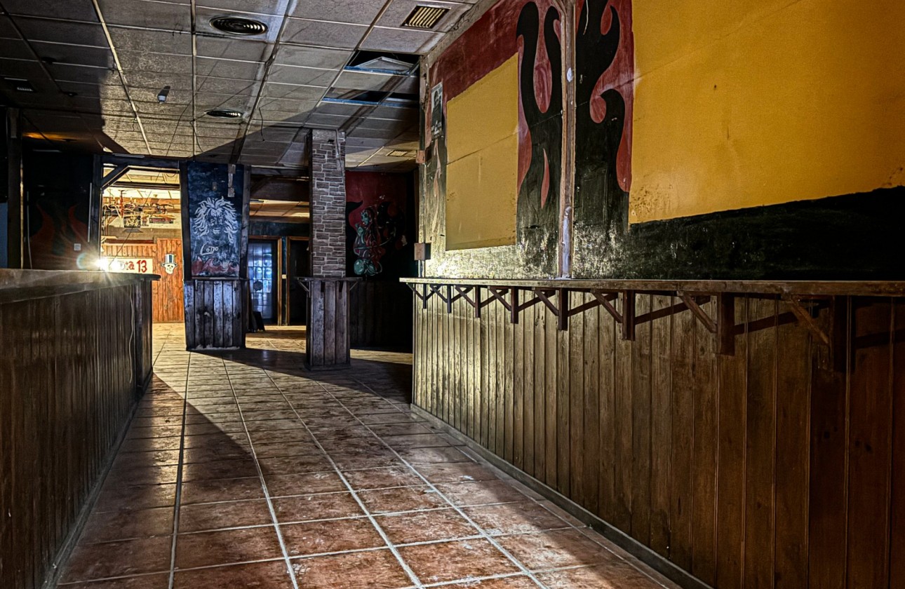 Revente - Commercial - Alicante - Centre