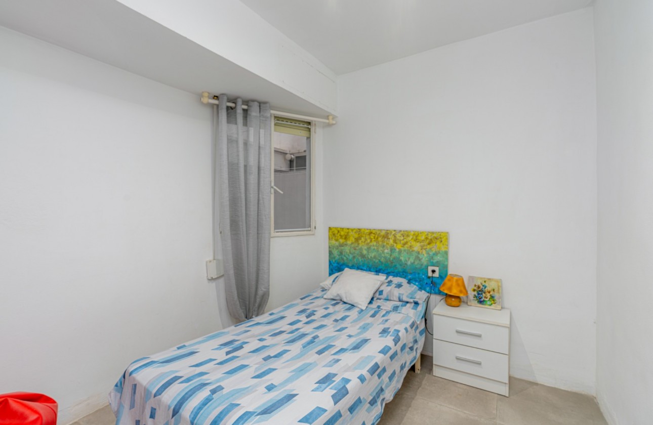 Resale - Apartment - Alicante - Center