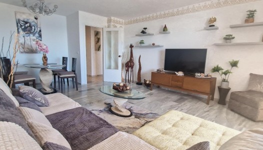 Resale - Apartment - Alicante - Playa de la Albufereta