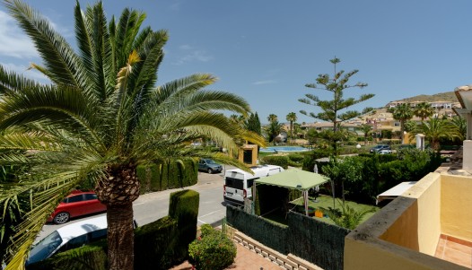 Resale - Villa / parhus - Mutxamel - Club De Golf Bonalba