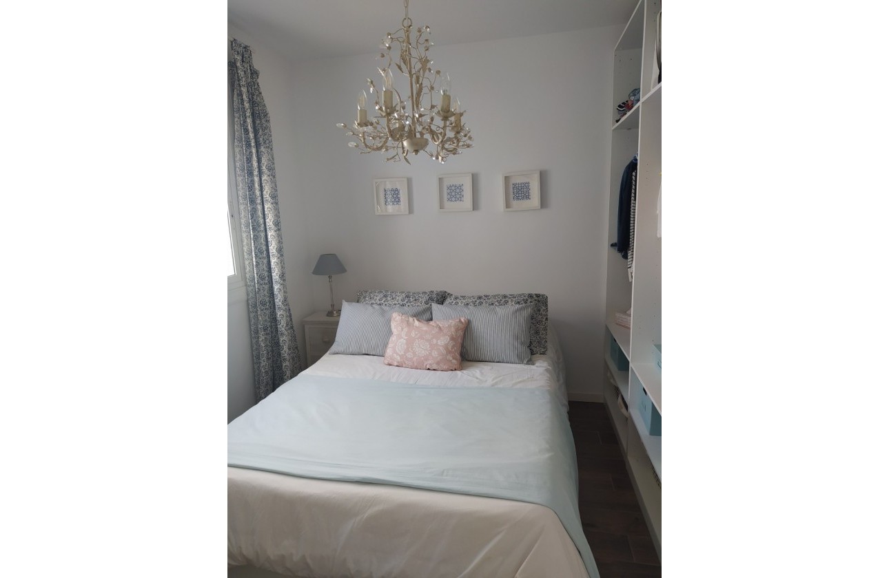 Resale - Apartment - Alicante - Center