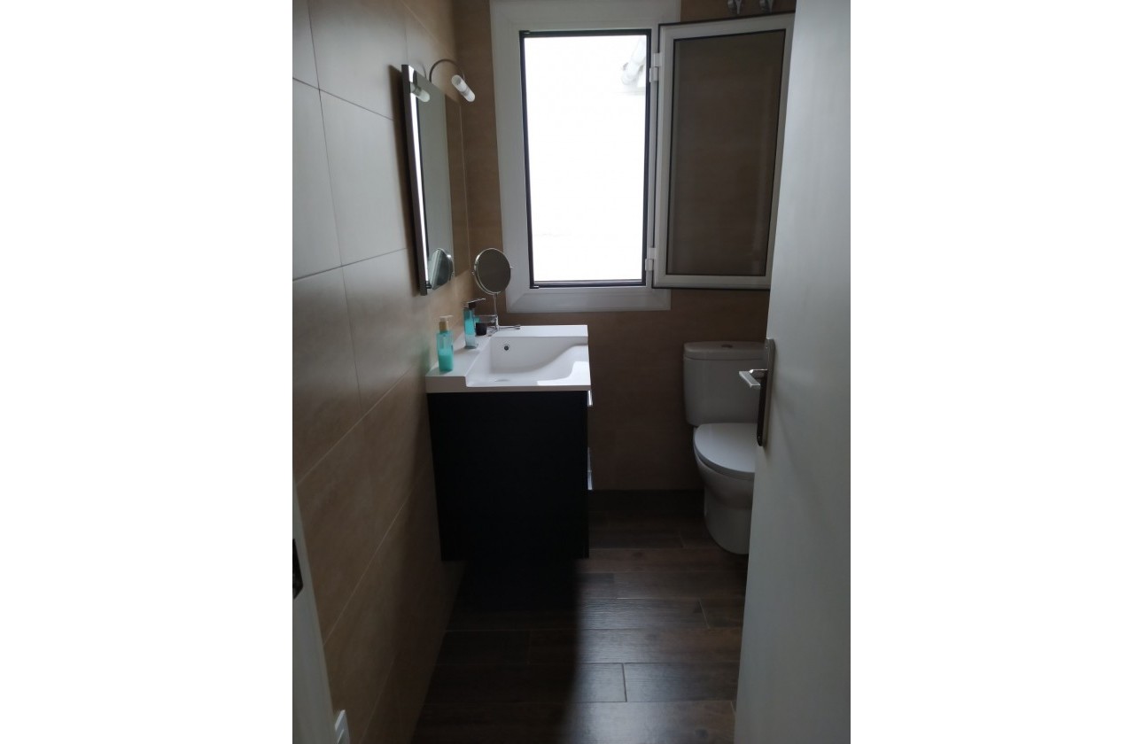 Resale - Apartment - Alicante - Center