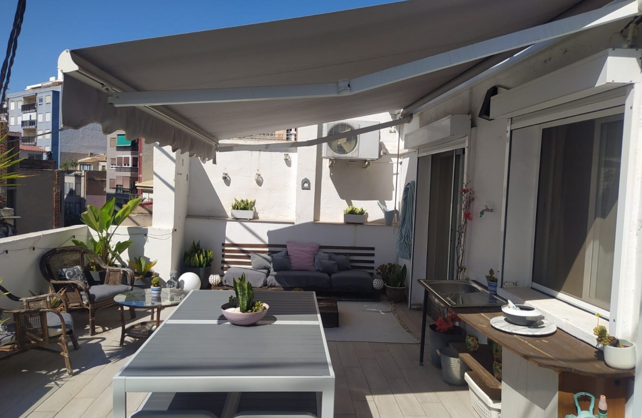 Resale - Apartment - Alicante - Center