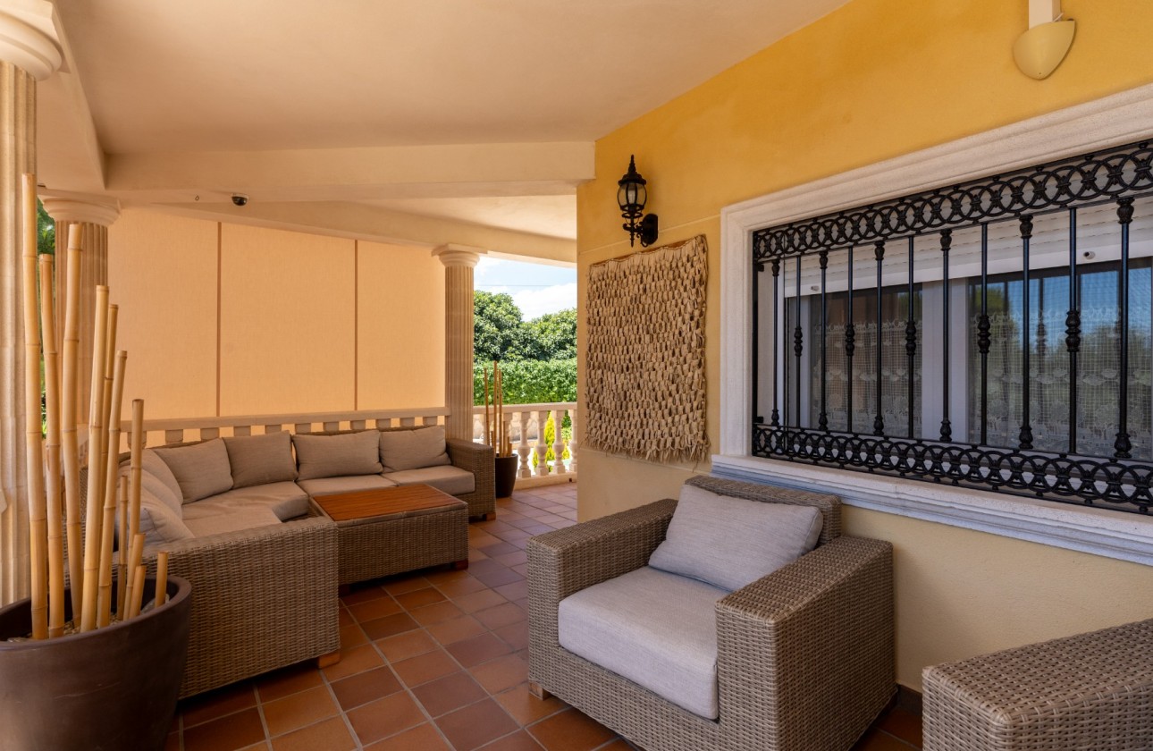 Resale - Villa - San Vicente de Raspeig