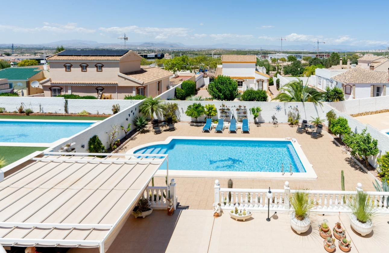 Segunda mano - Chalet independiente  - Gran Alacant - Monte y Mar Bajo