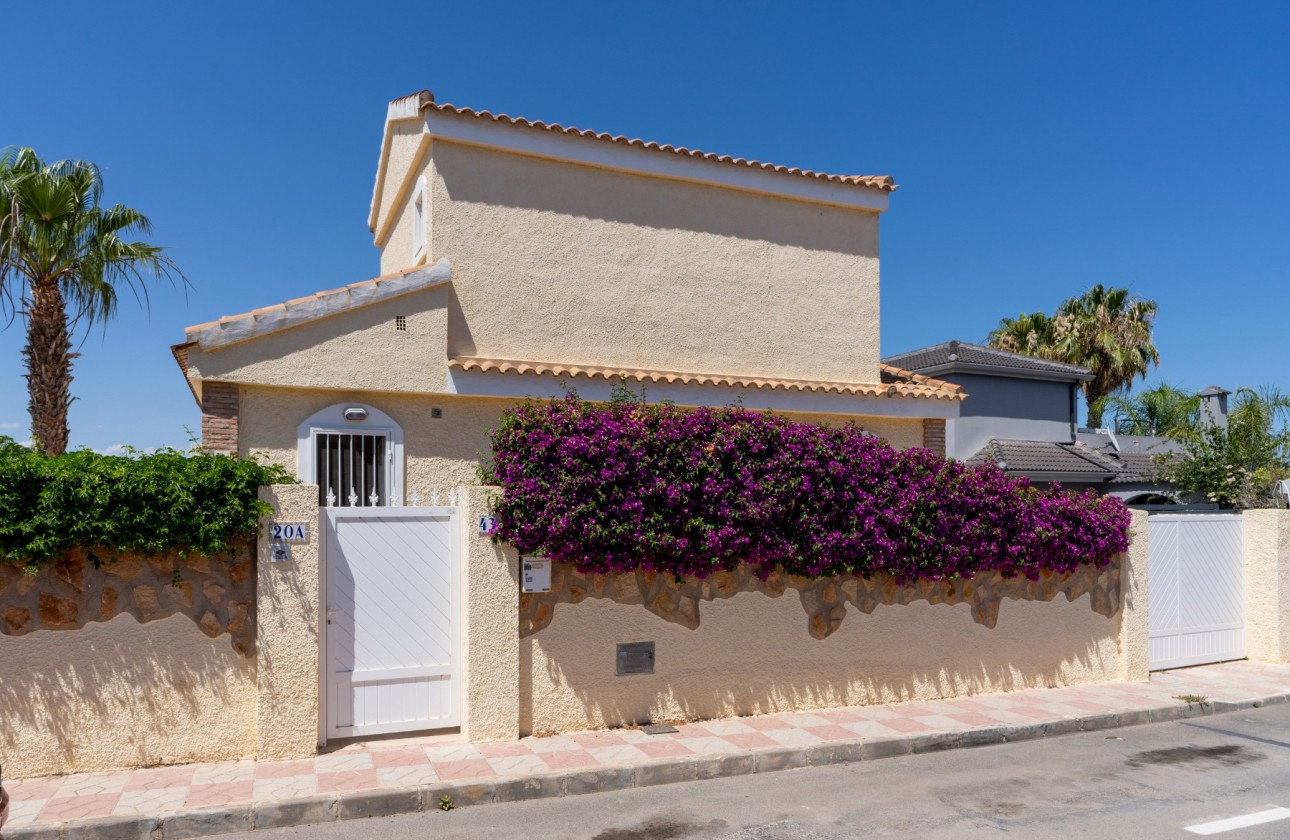 Segunda mano - Chalet independiente  - Gran Alacant - Monte y Mar Bajo