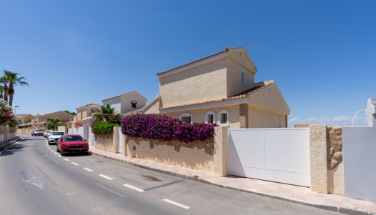 Segunda mano - Chalet independiente  - Gran Alacant - Monte y Mar Bajo