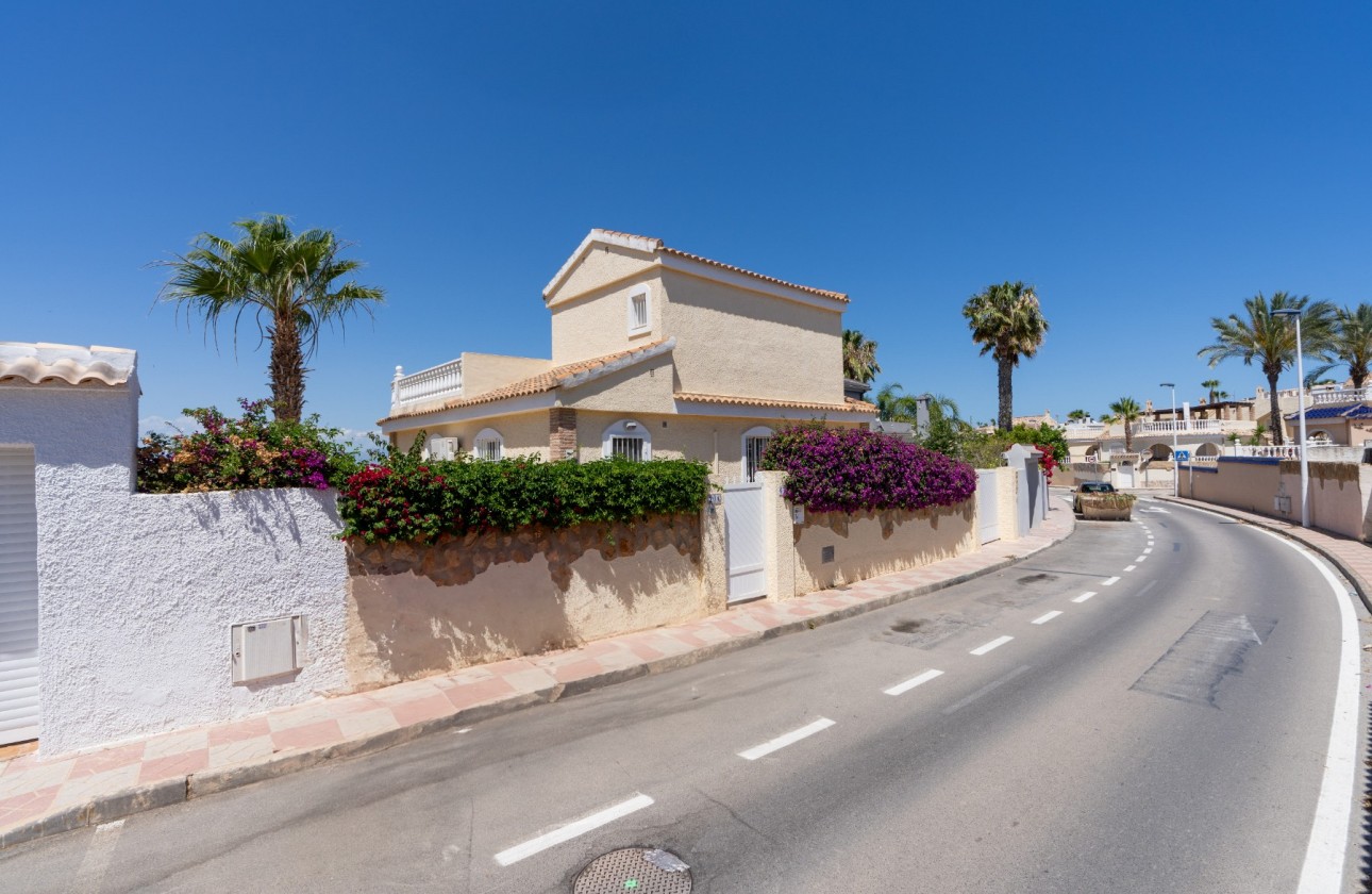 Resale - Villa - Gran Alacant - Monte y Mar Bajo