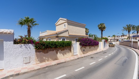 Segunda mano - Chalet independiente  - Gran Alacant - Monte y Mar Bajo