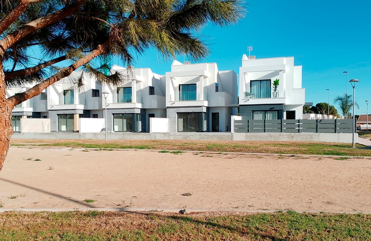 Nueva construcción  - Chalet independiente  - Santiago de la ribera - Zona de la playa