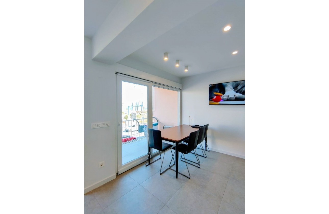 Revente - Apartment - Alicante - Centre