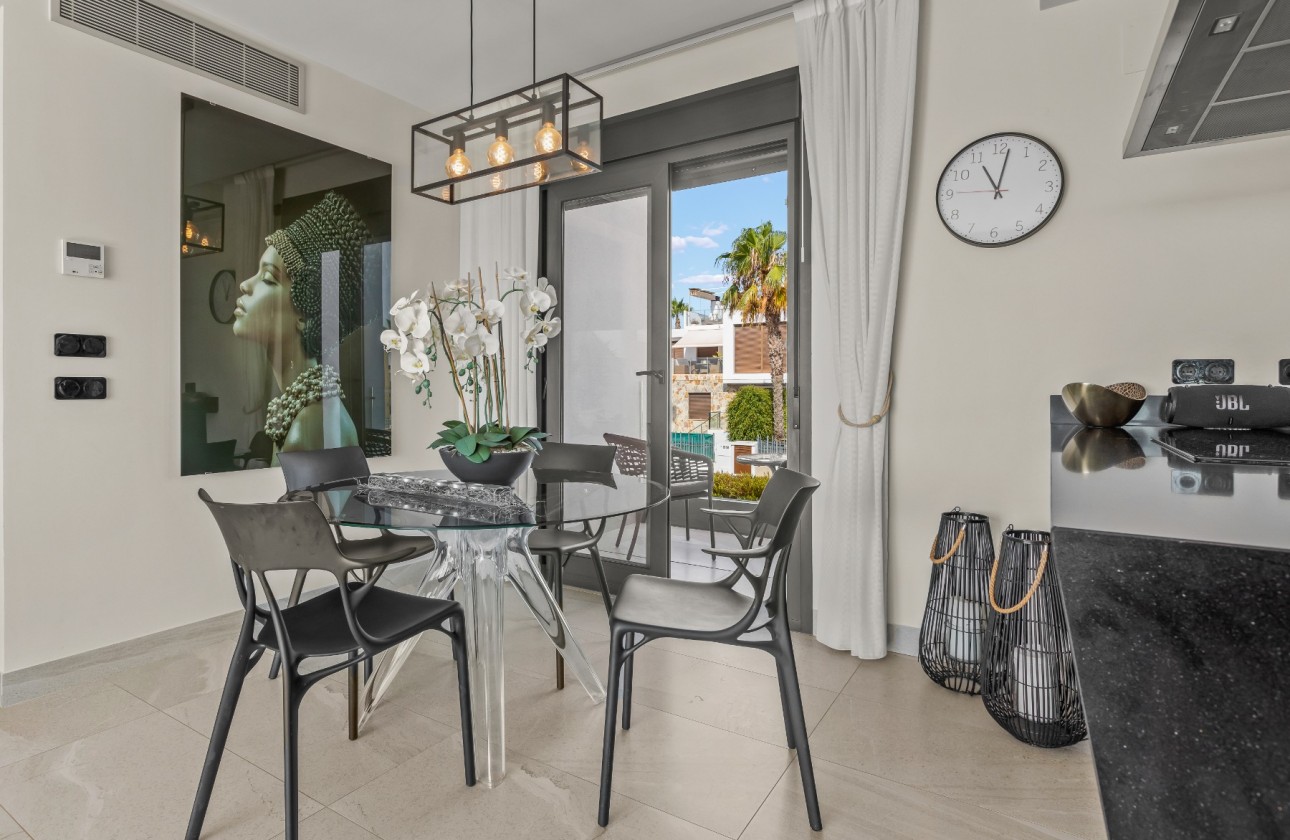 Sprzedaż - Penthouse - Orihuela Costa - Villamartin