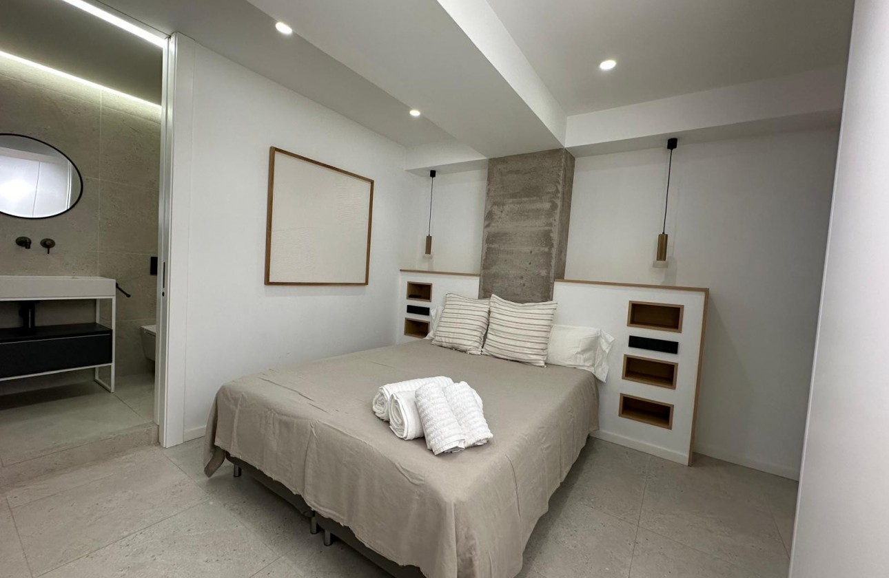 Resale - Apartment - Alicante - Center