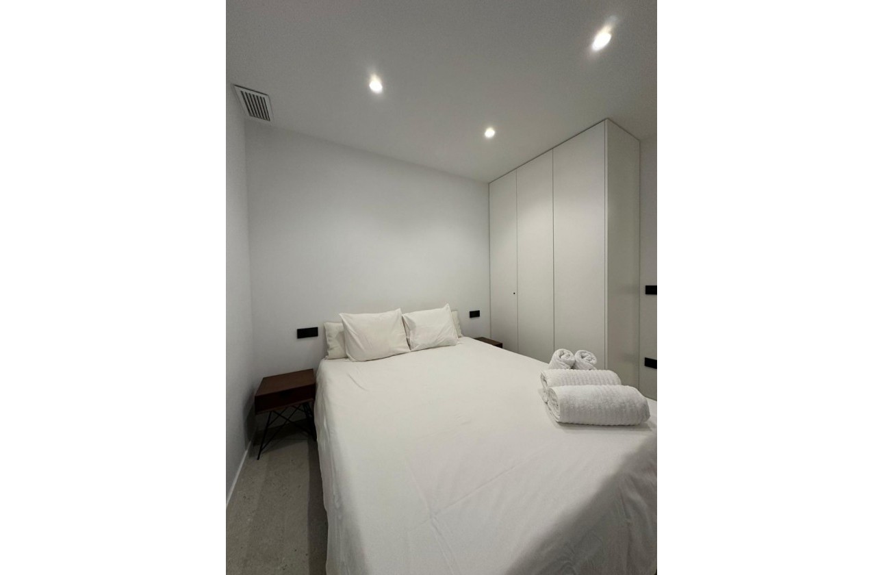 Sprzedaż - Apartament - Alicante - 